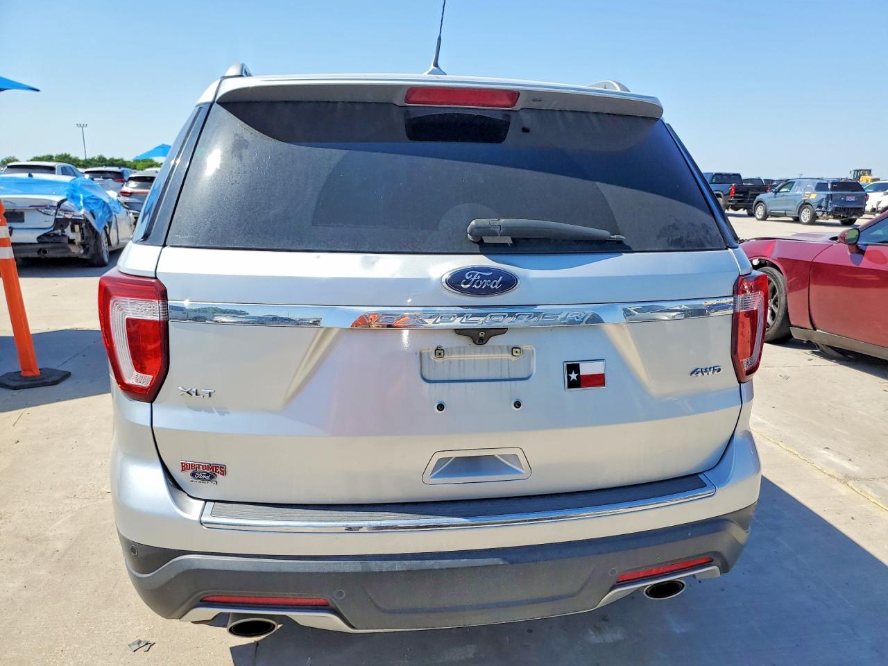 Ford Explorer Xlt
