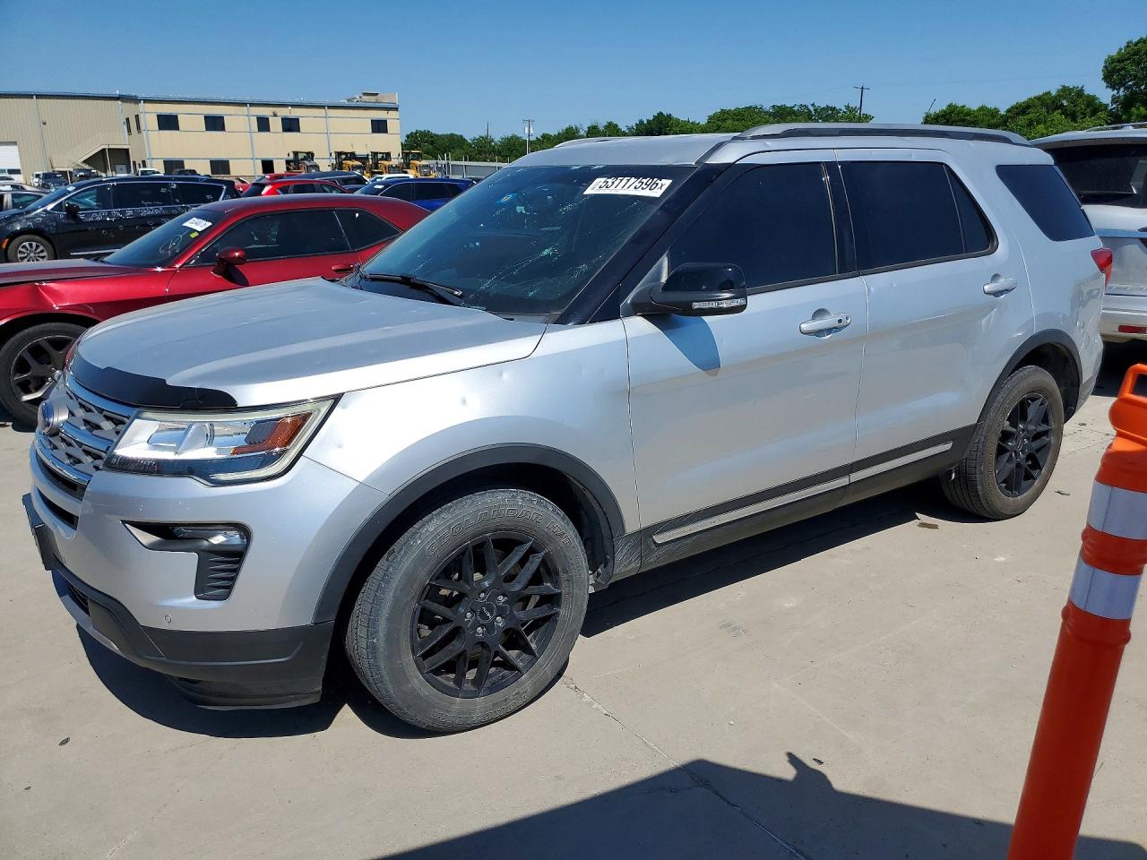 Salvage Ford Explorer Image