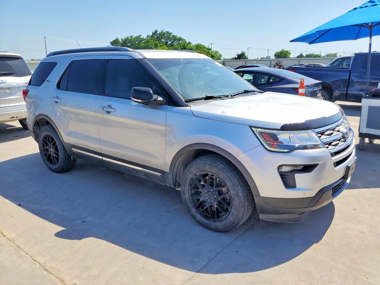 Ford Explorer Xlt