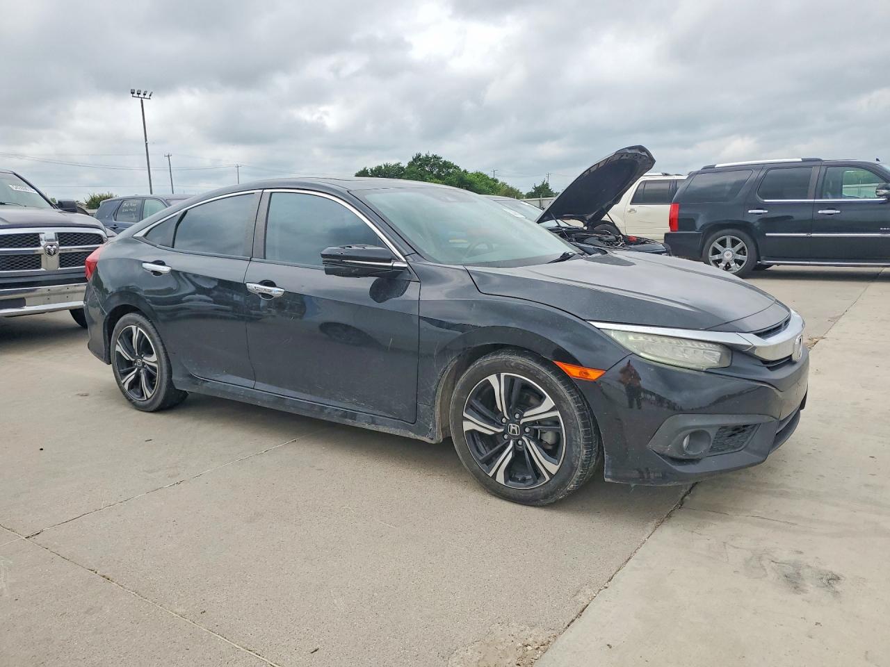 Honda Civic Touring