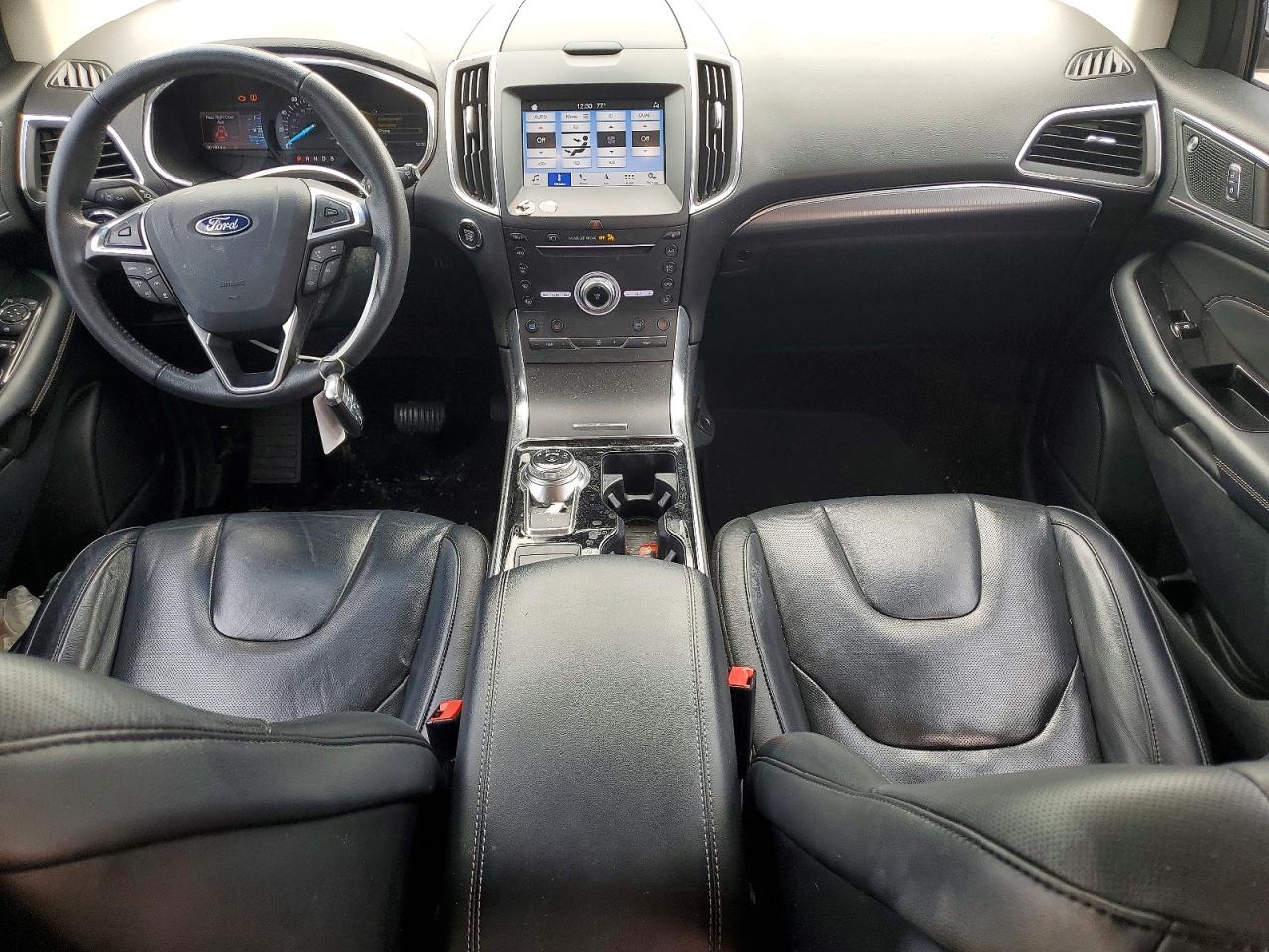 Ford Edge Titanium