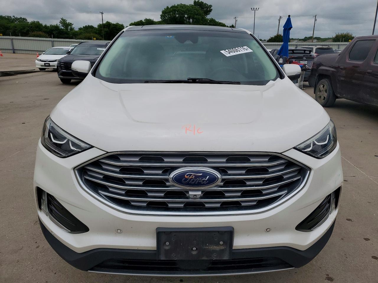 Ford Edge Titanium