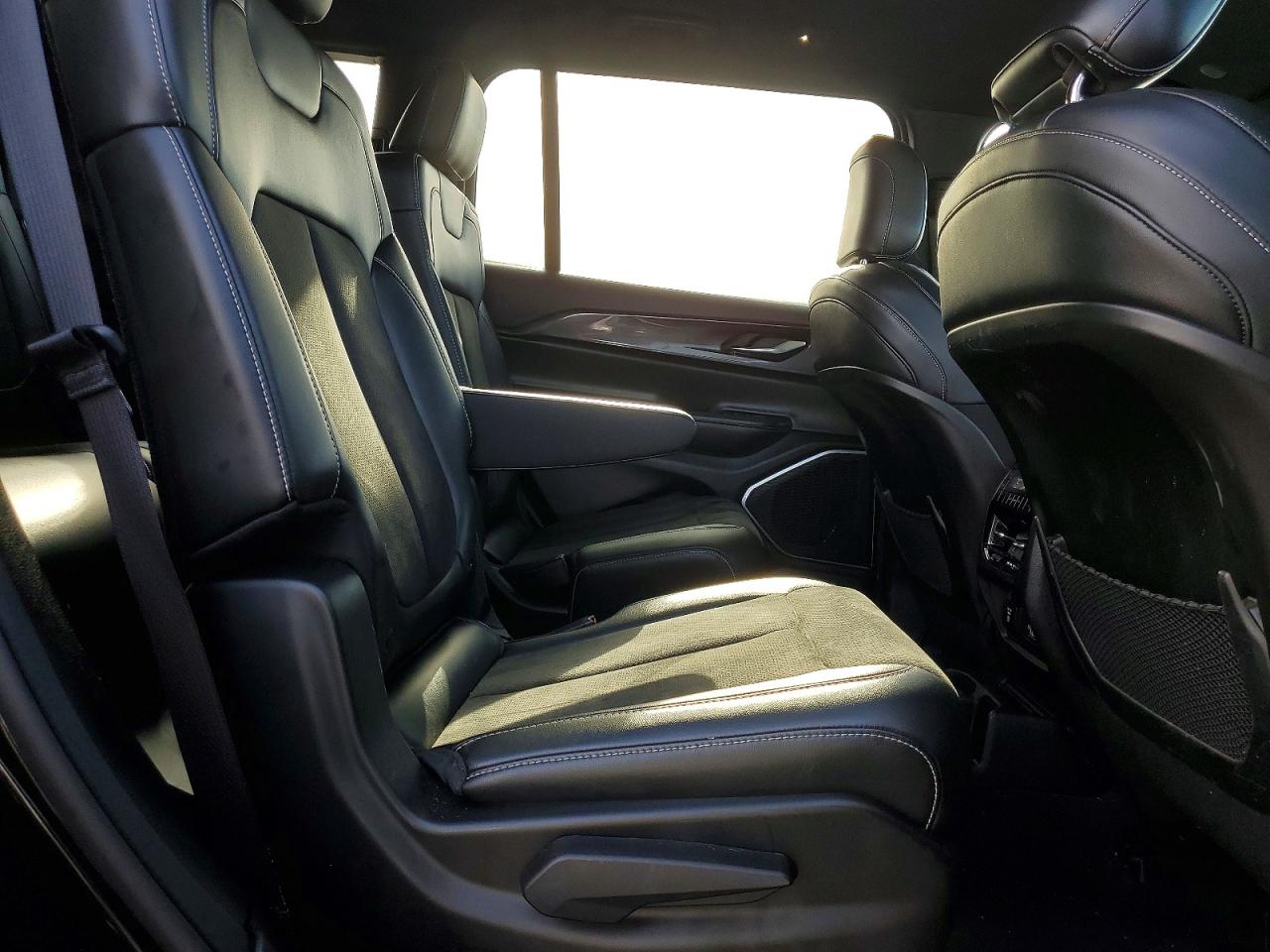 Jeep Grand Cherokee L Laredo