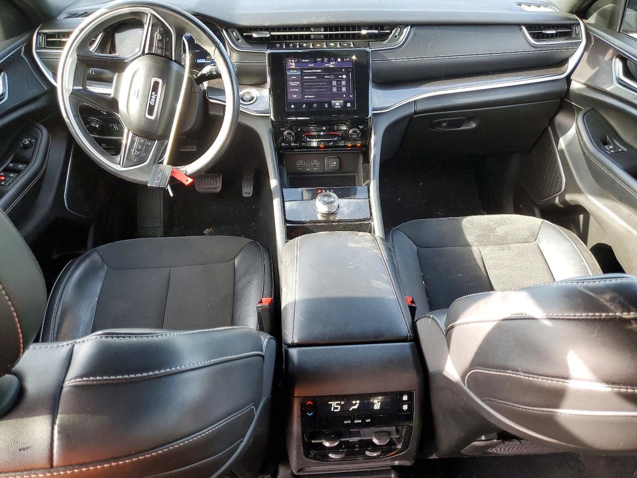 Jeep Grand Cherokee L Laredo
