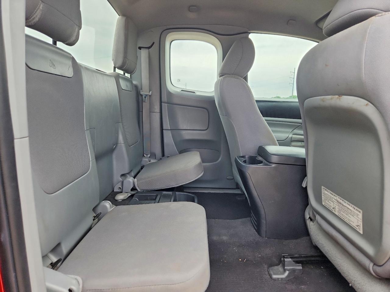 Toyota Tacoma Access Cab