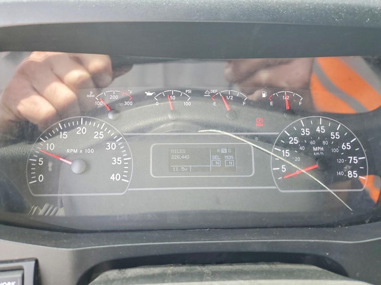 International 4000