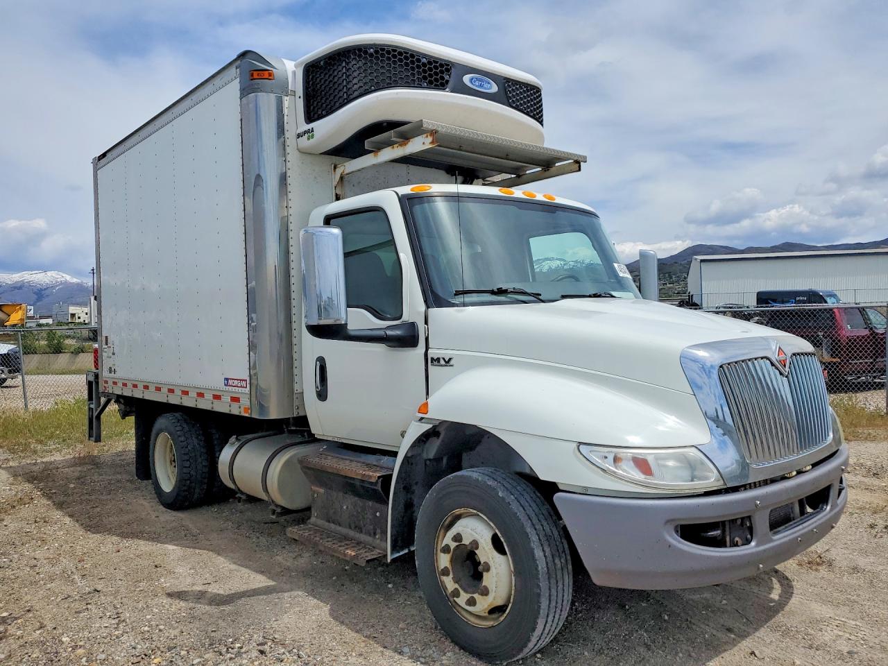 International 4000