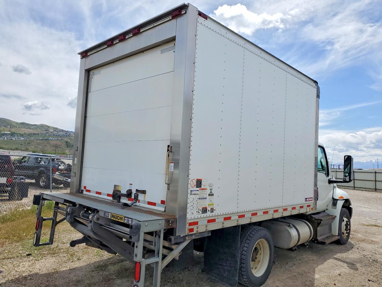 International 4000