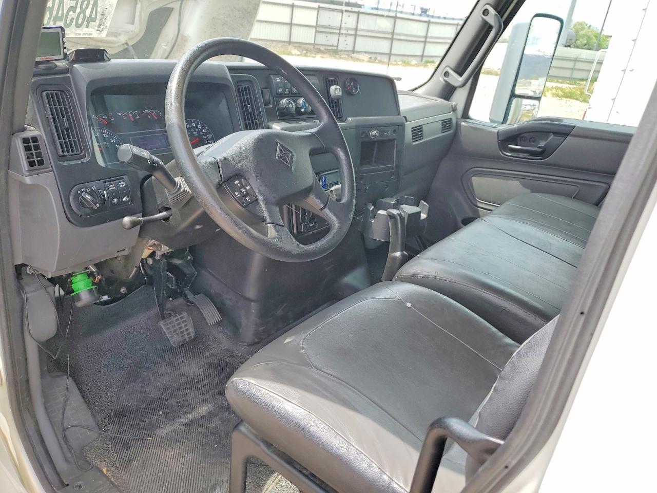 International 4000