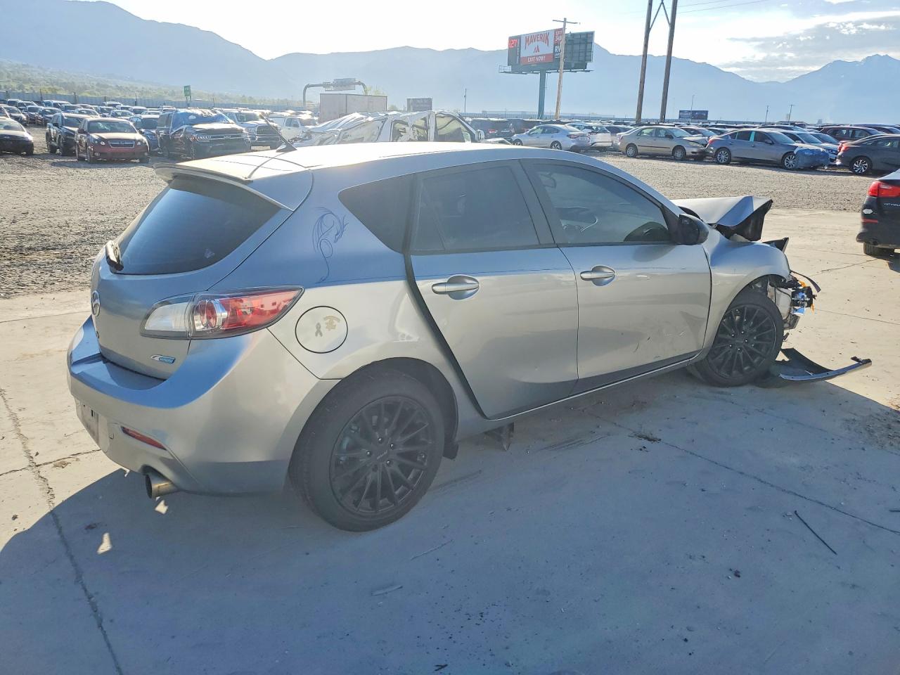 Mazda 3 I