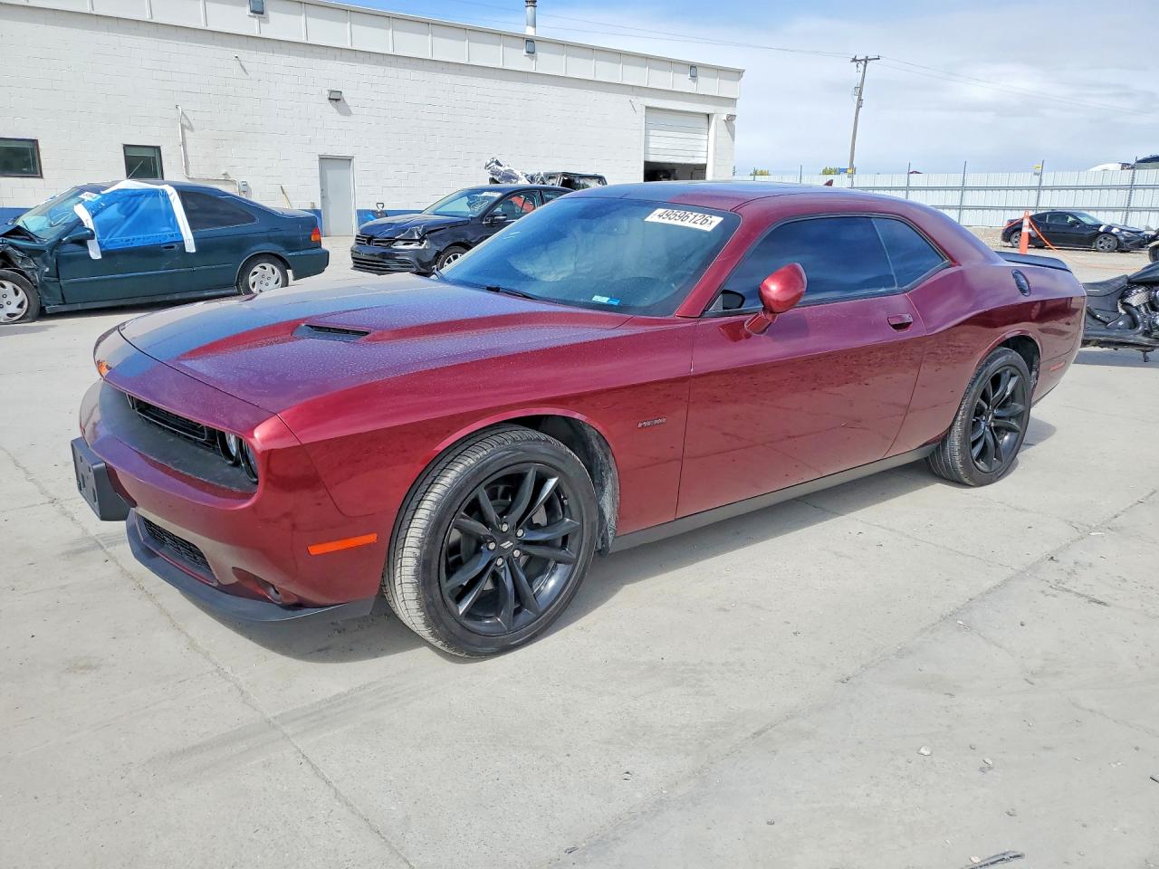 Salvage Dodge Challenger Image