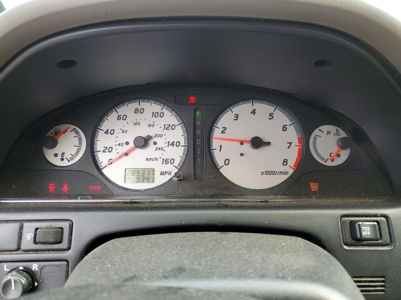 Nissan Maxima Gxe