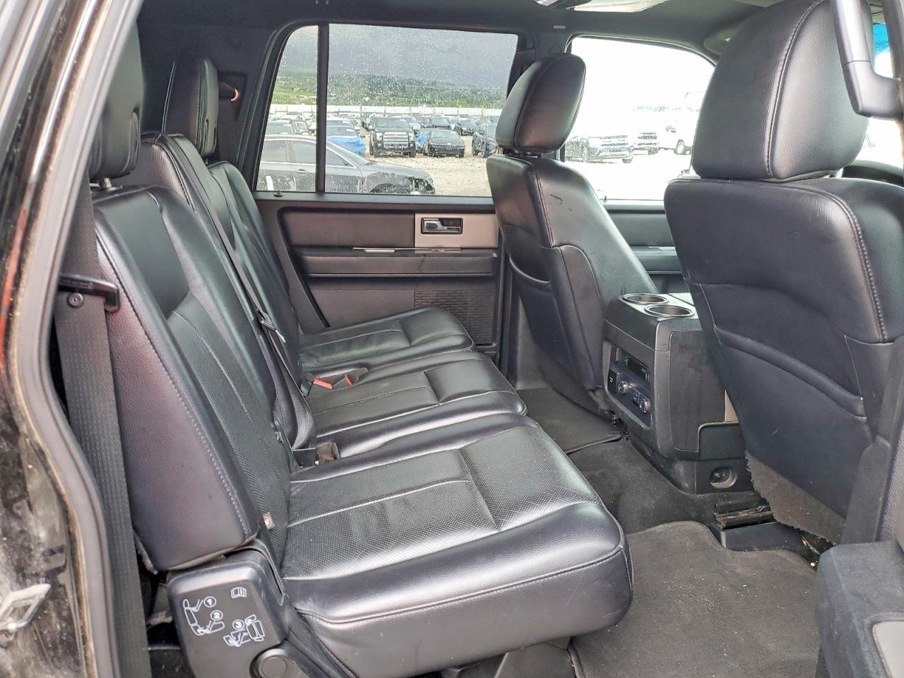Ford Expedition El Xlt