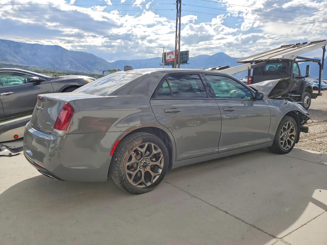 Chrysler 300 S