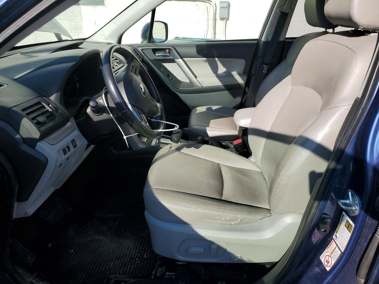 Subaru Forester 2.5i Touring