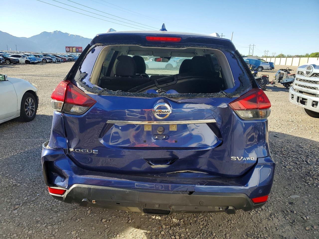 Nissan Rogue Sv