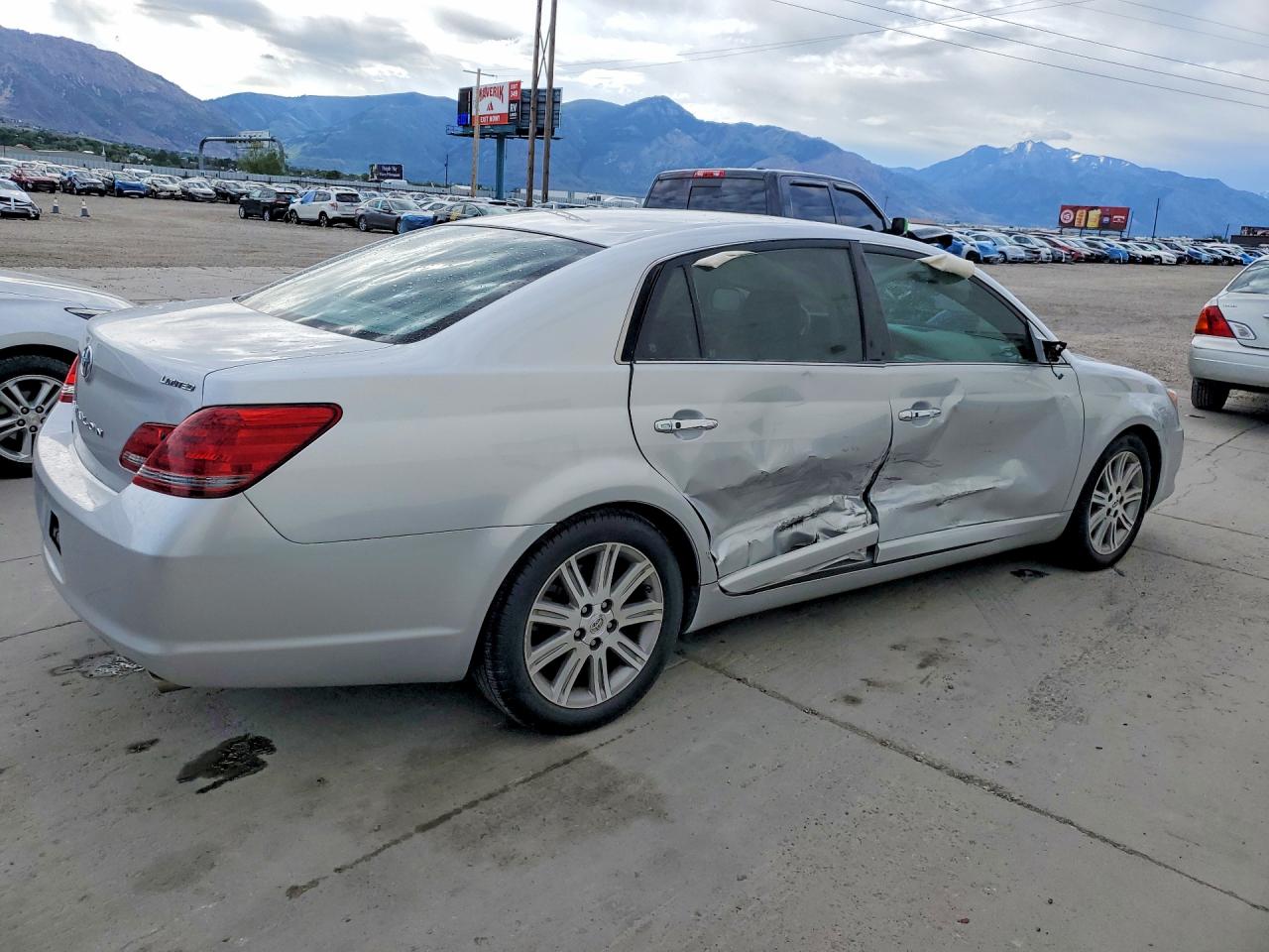 Toyota Avalon Limited