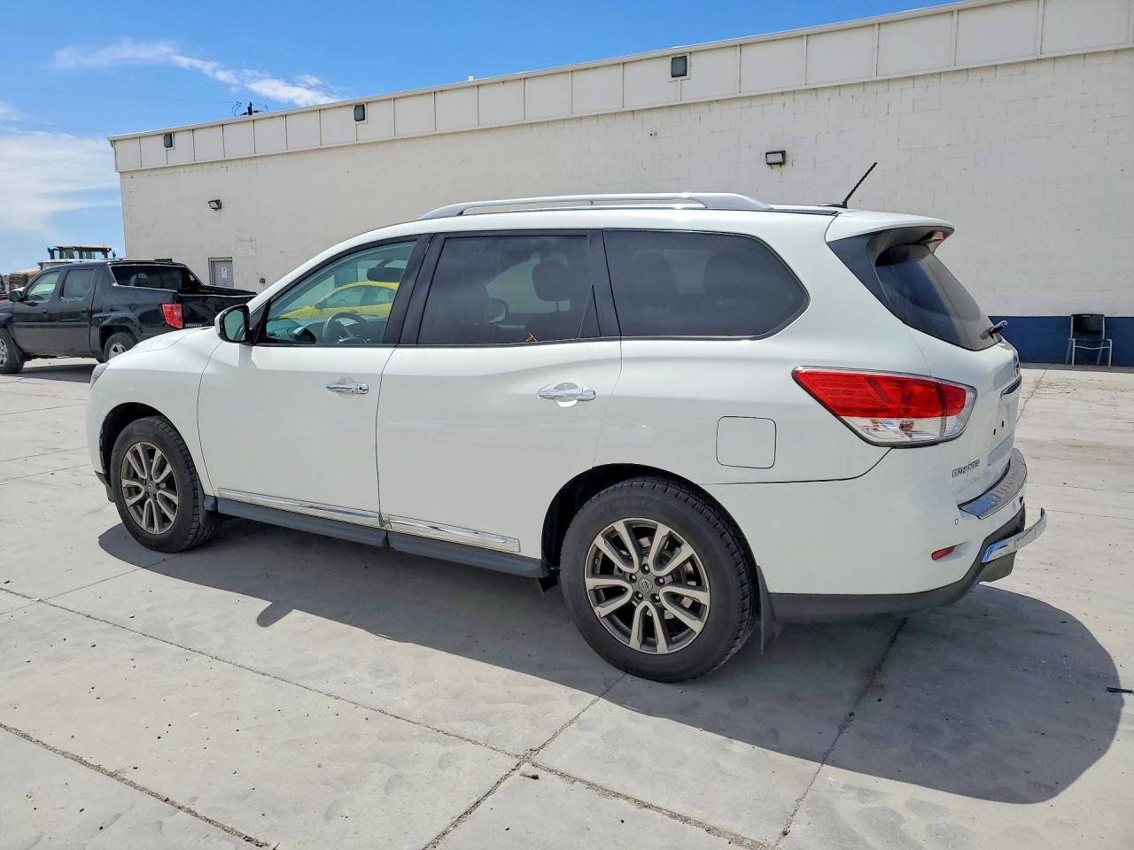 Nissan Pathfinder Sl