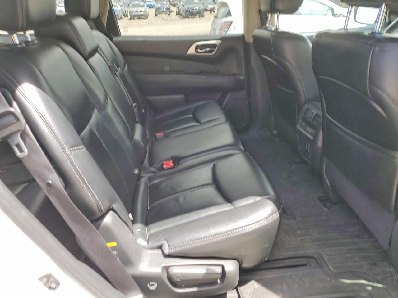 Nissan Pathfinder Sl