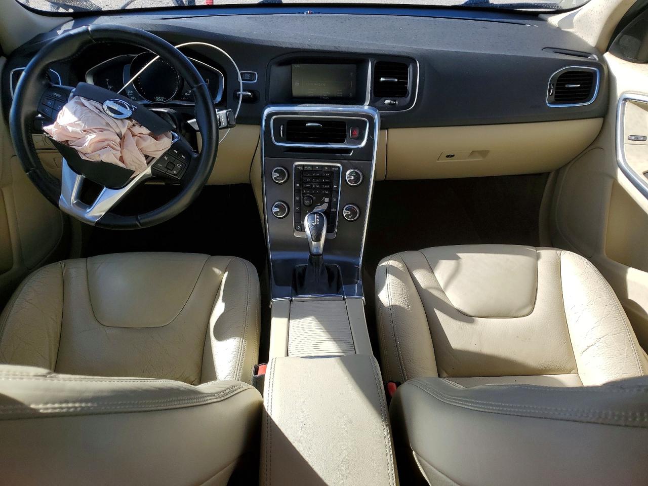 Volvo S60 T5