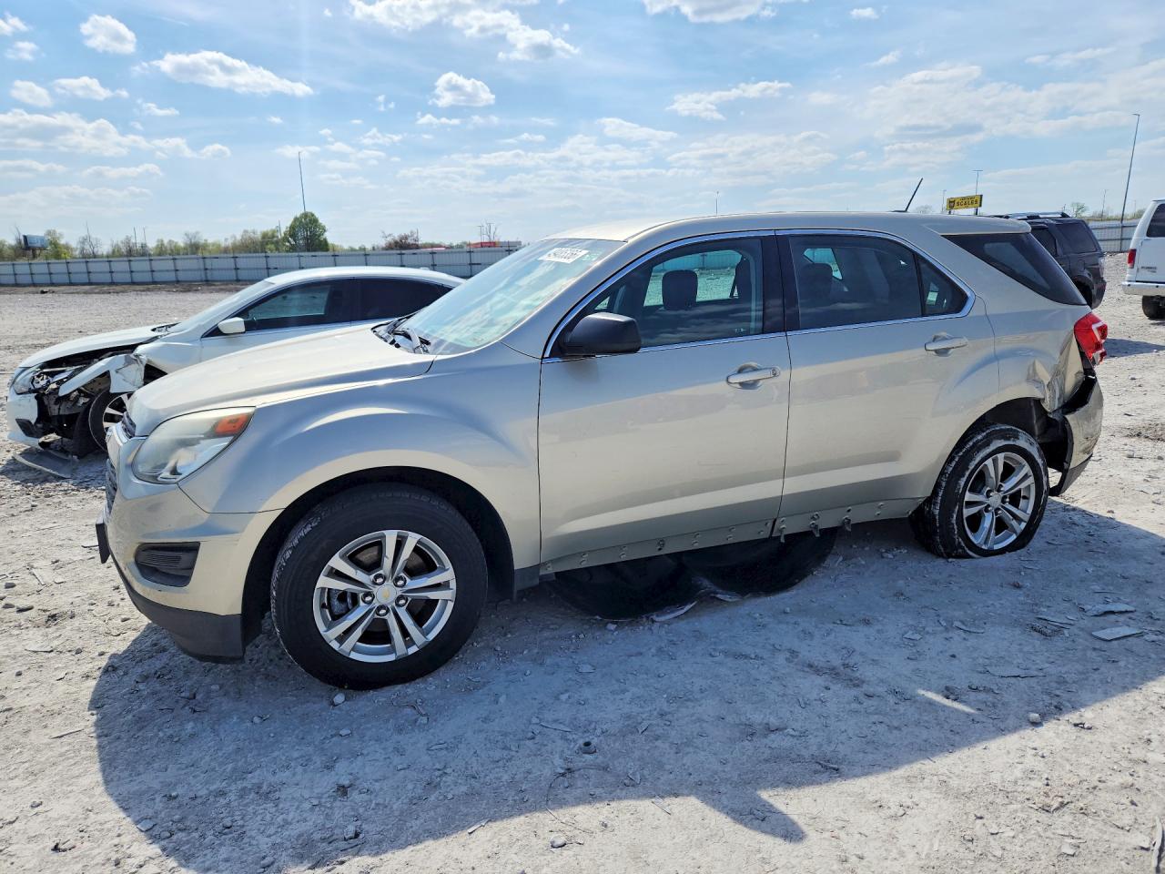 Salvage Chevrolet Equinox Image