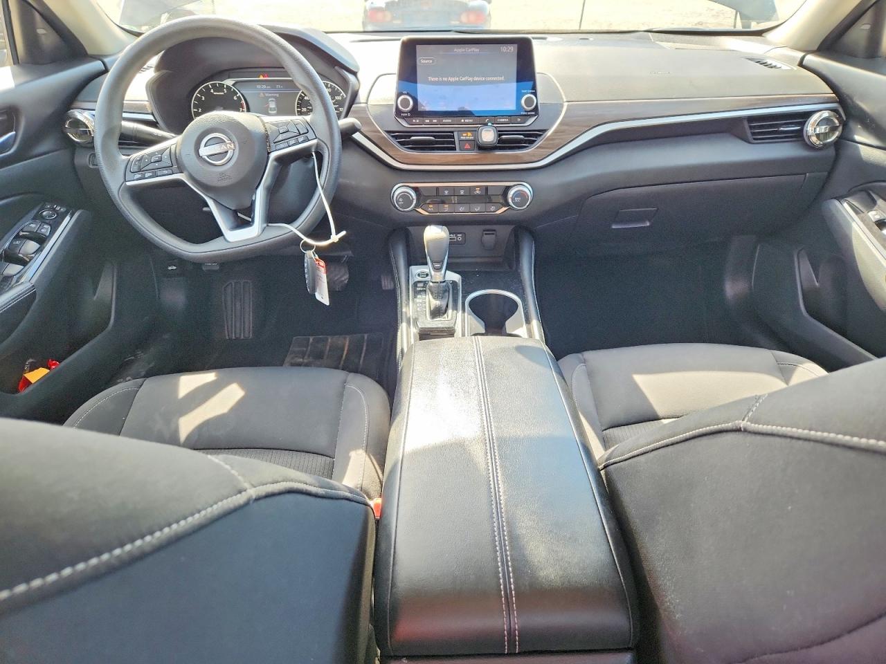 Nissan Altima Sv