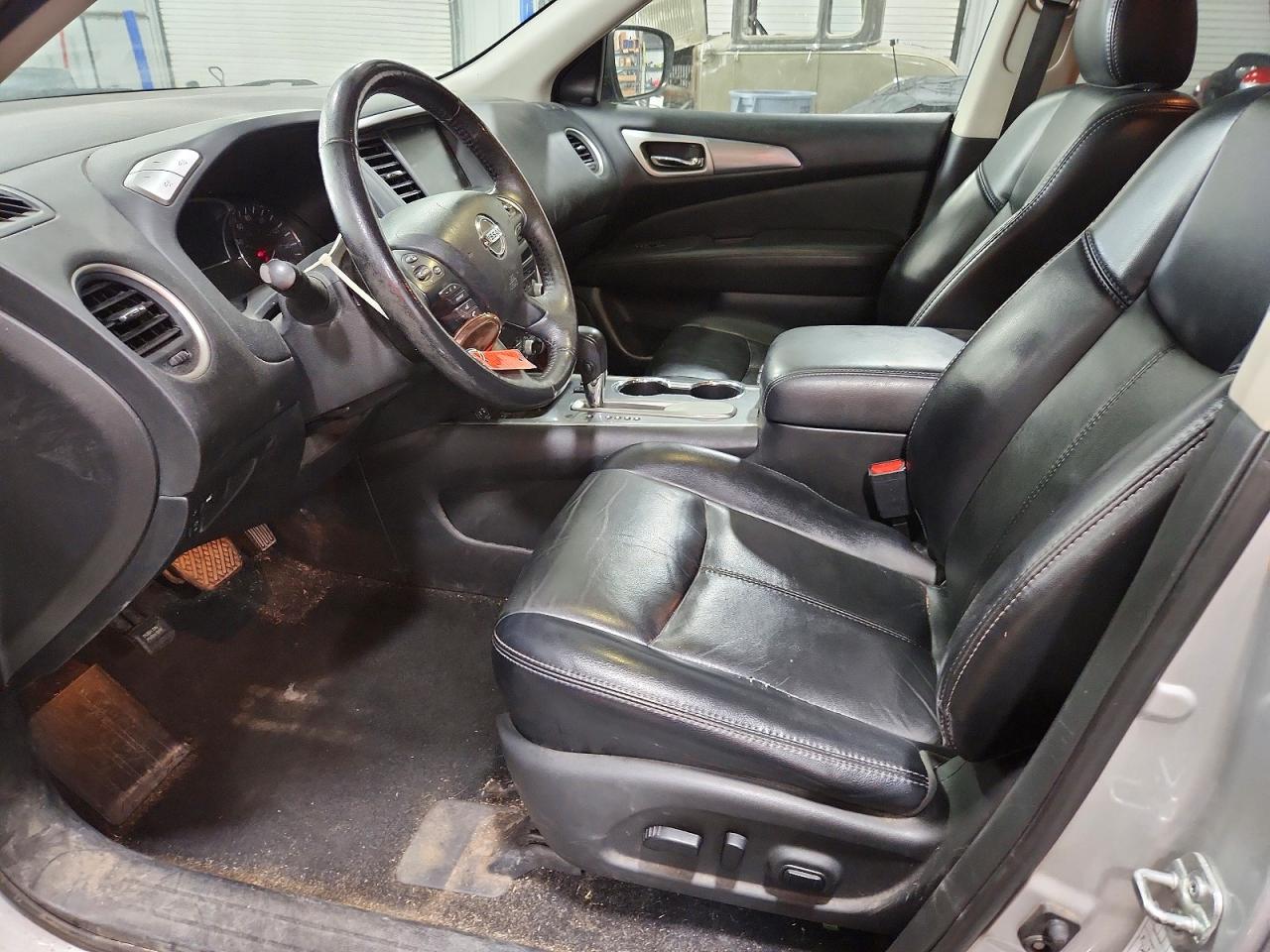 Nissan Pathfinder Sl