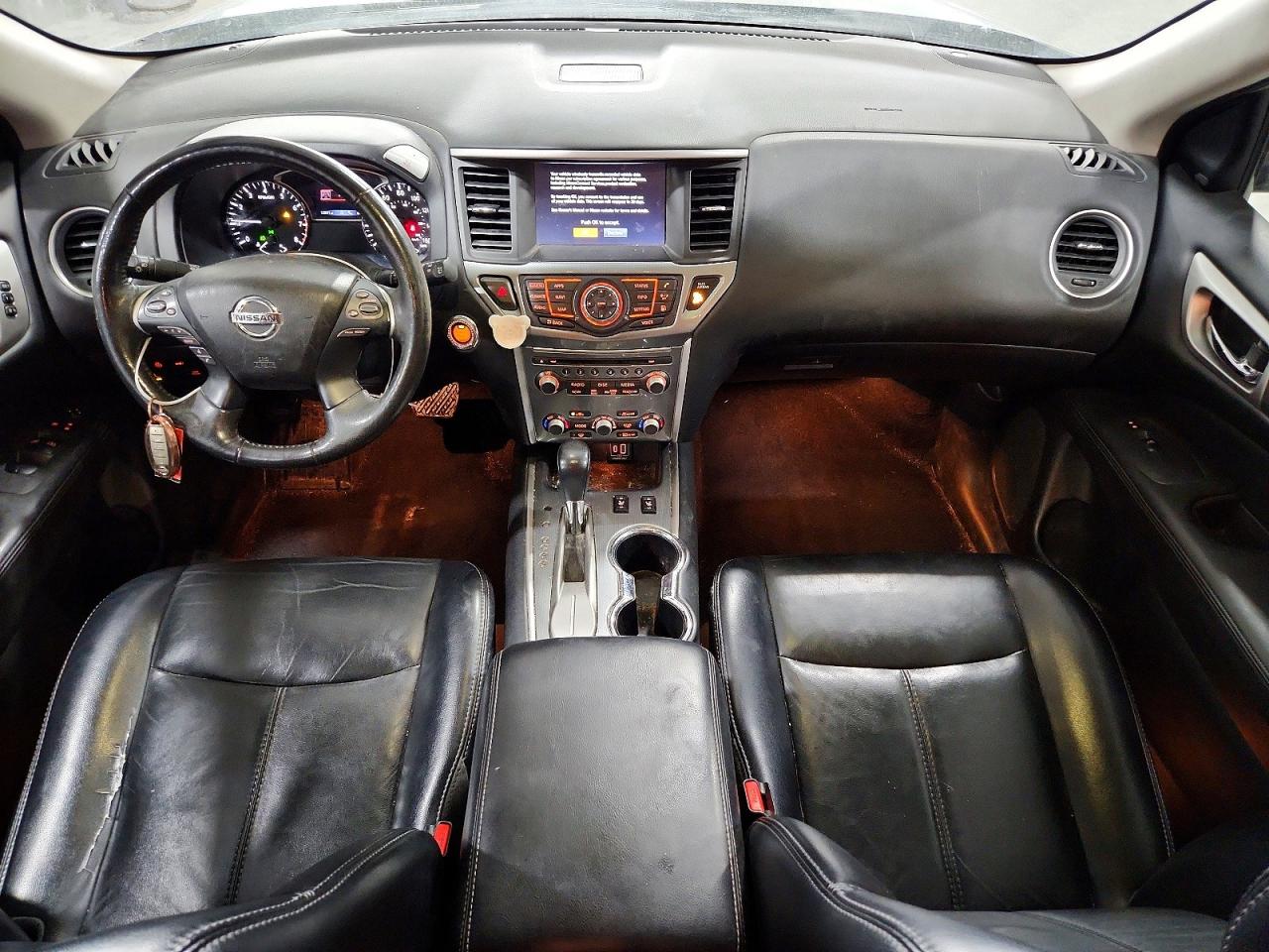 Nissan Pathfinder Sl