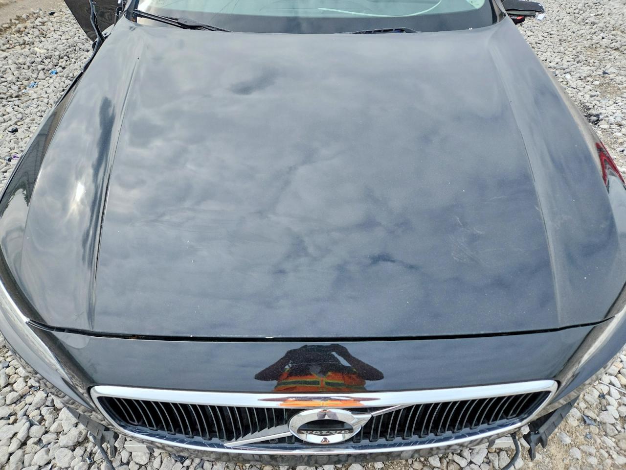 Volvo S90 T6 Momentum