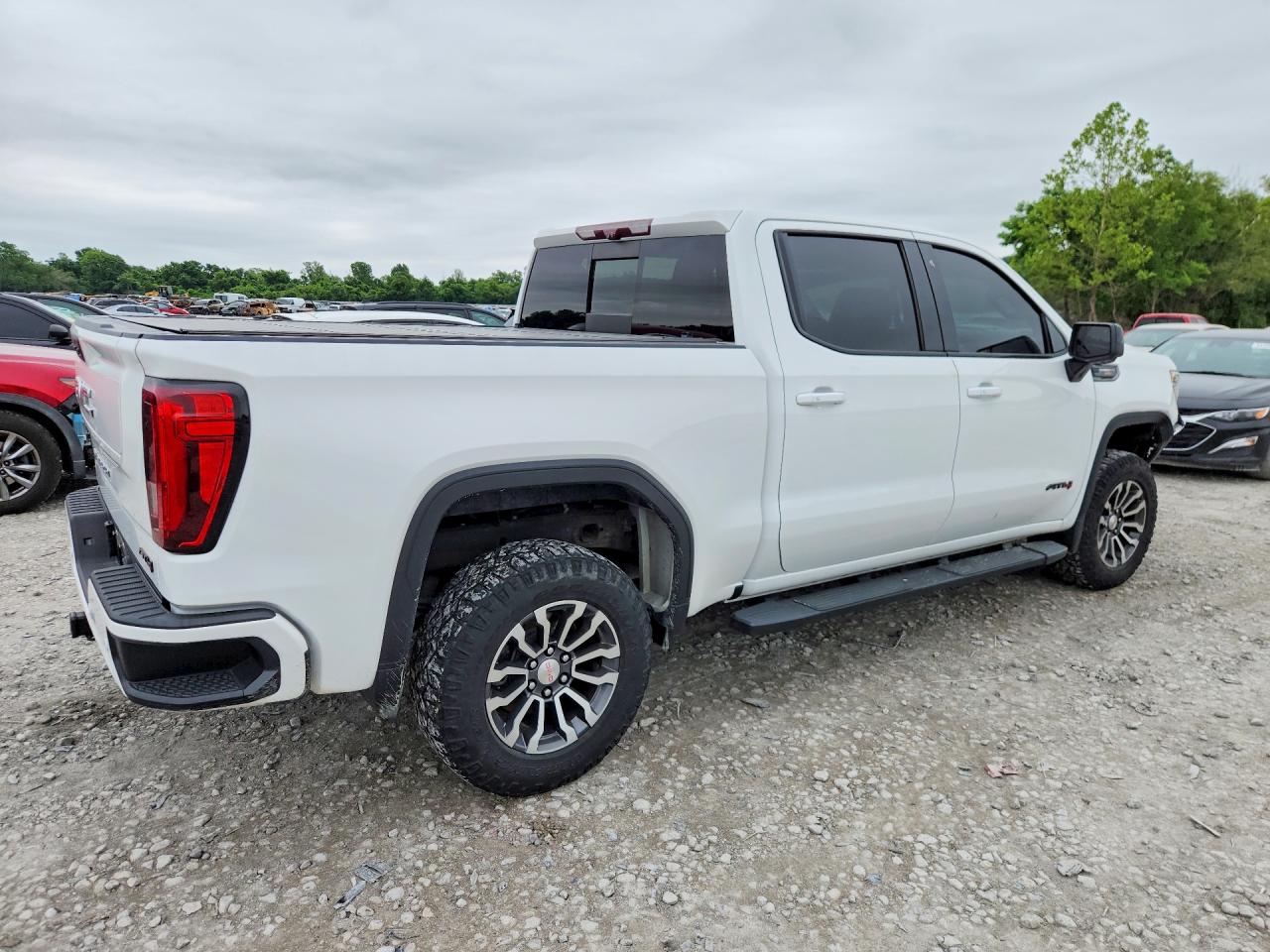 GMC Sierra K1500 At4