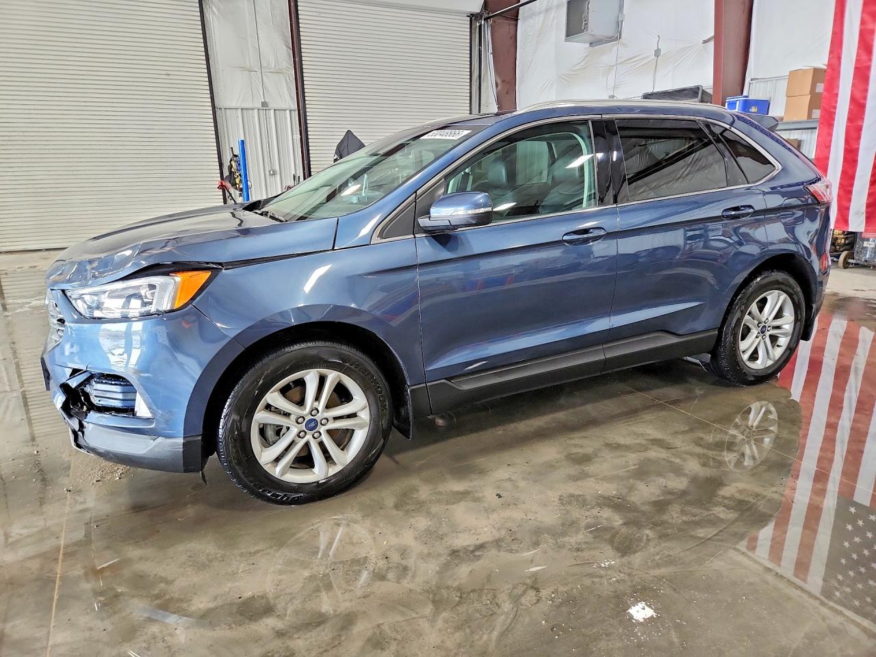 Salvage Ford Edge Image