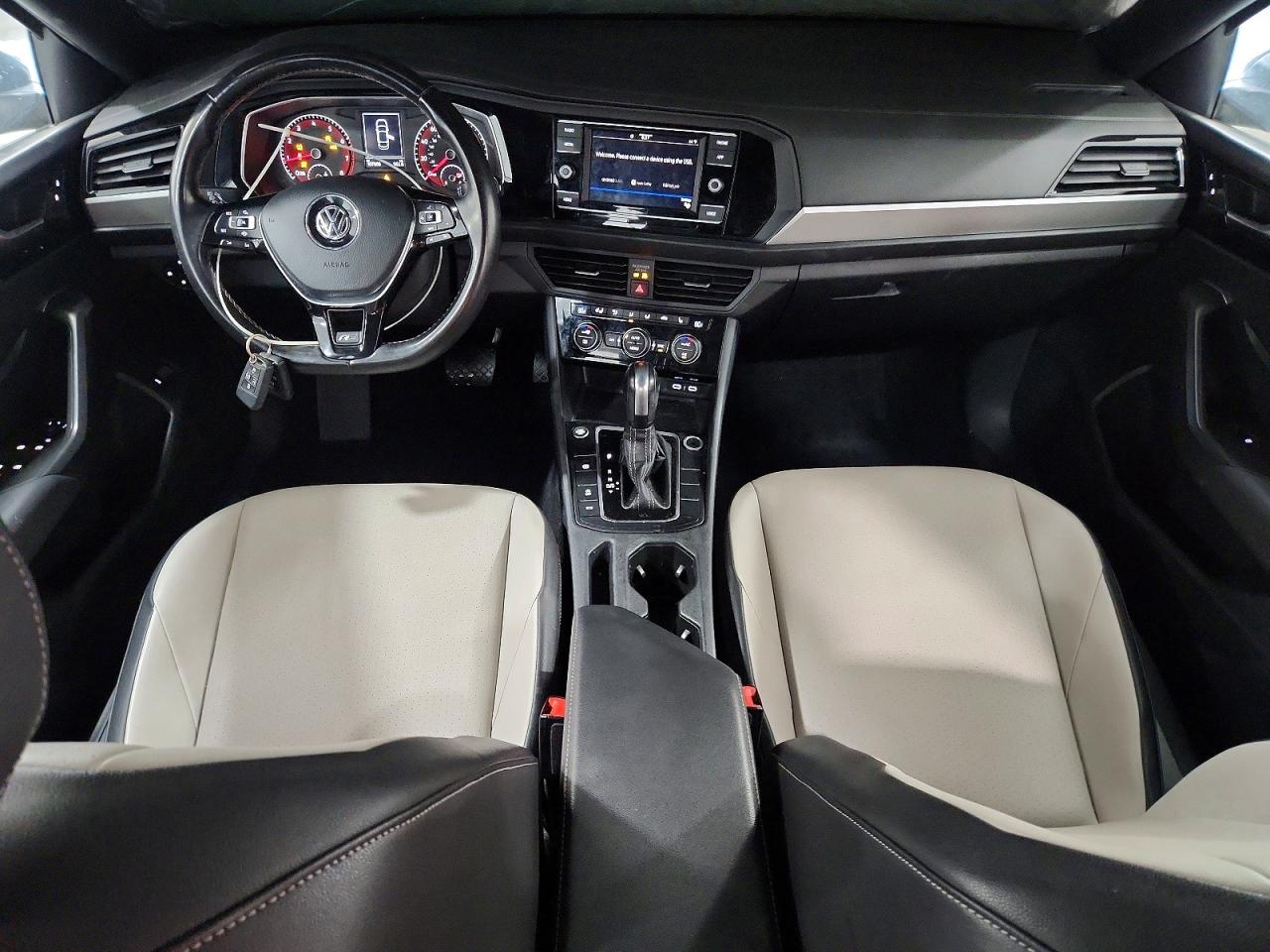 Volkswagen Jetta S