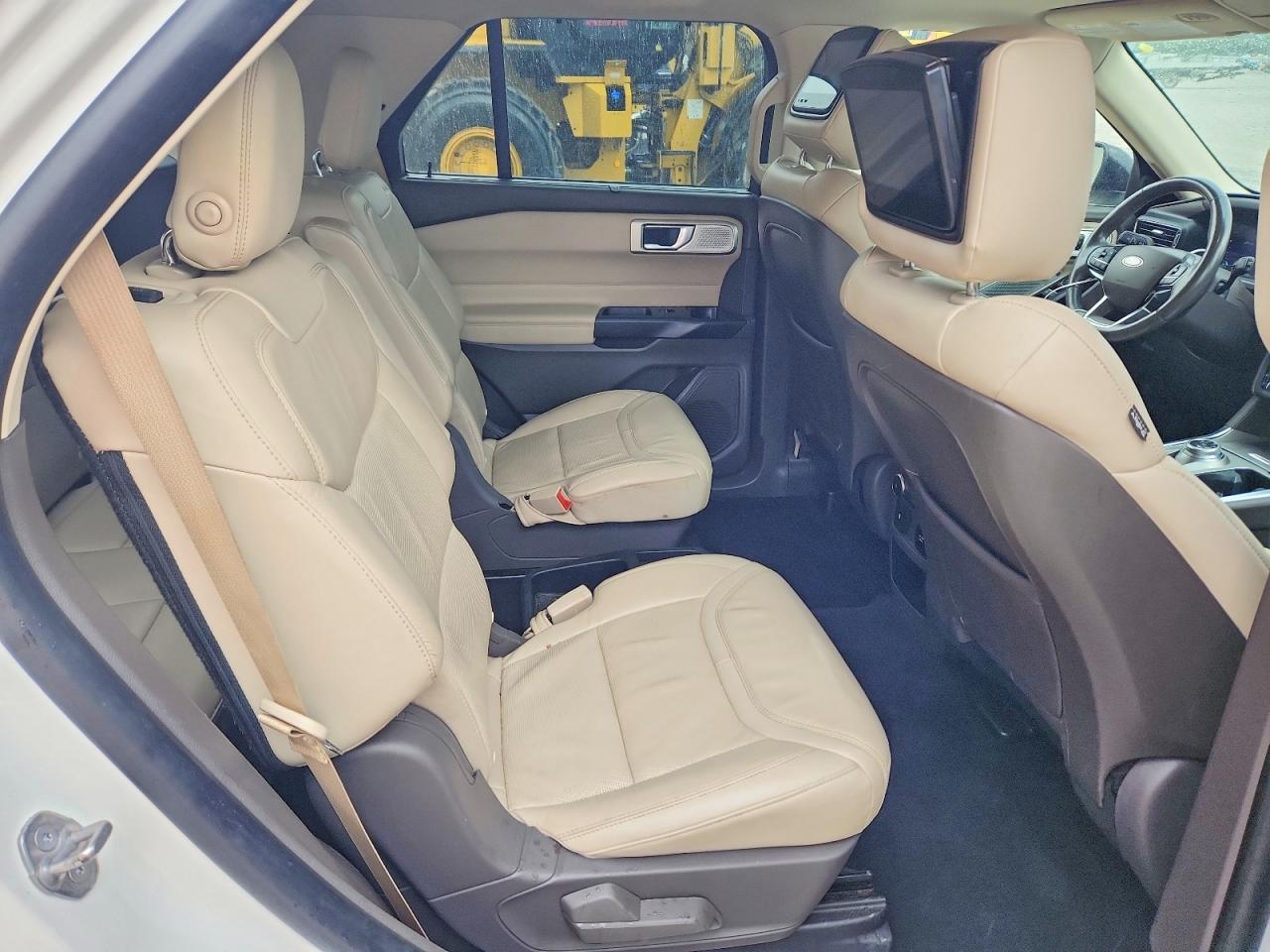 Ford Explorer Platinum