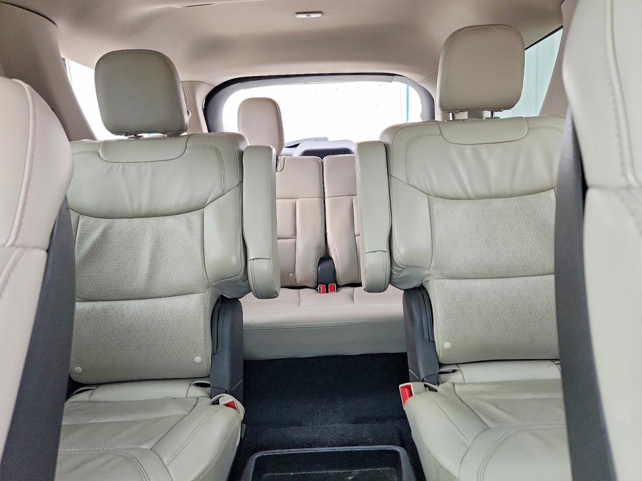 Ford Explorer Platinum