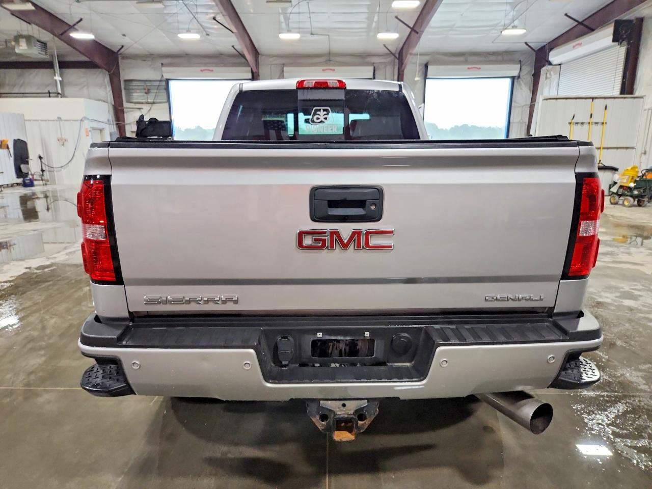 GMC Sierra K2500 Denali