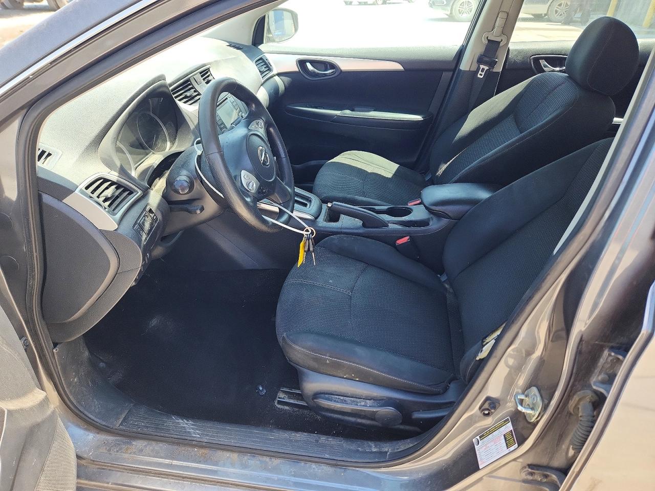 Nissan Sentra S
