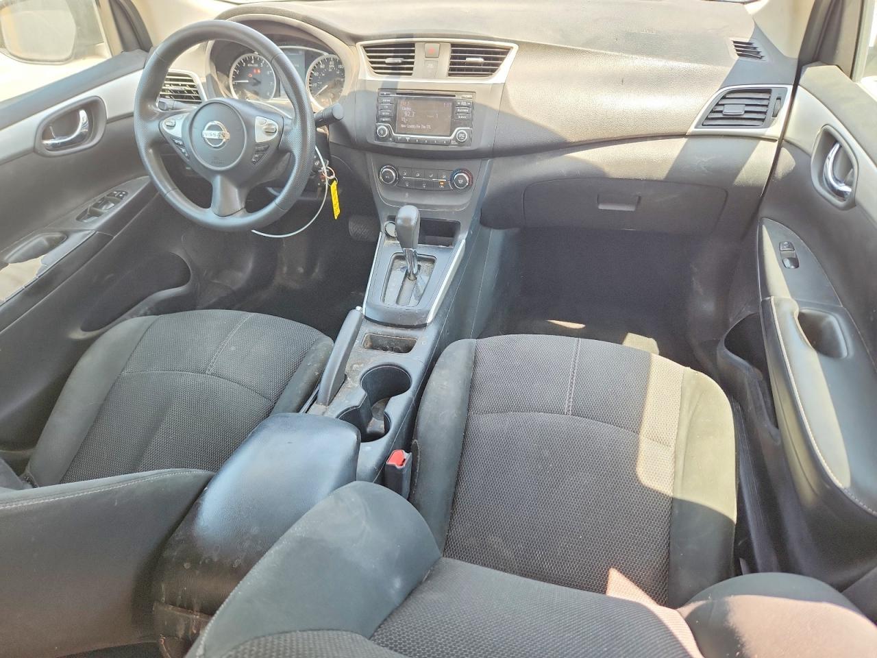 Nissan Sentra S