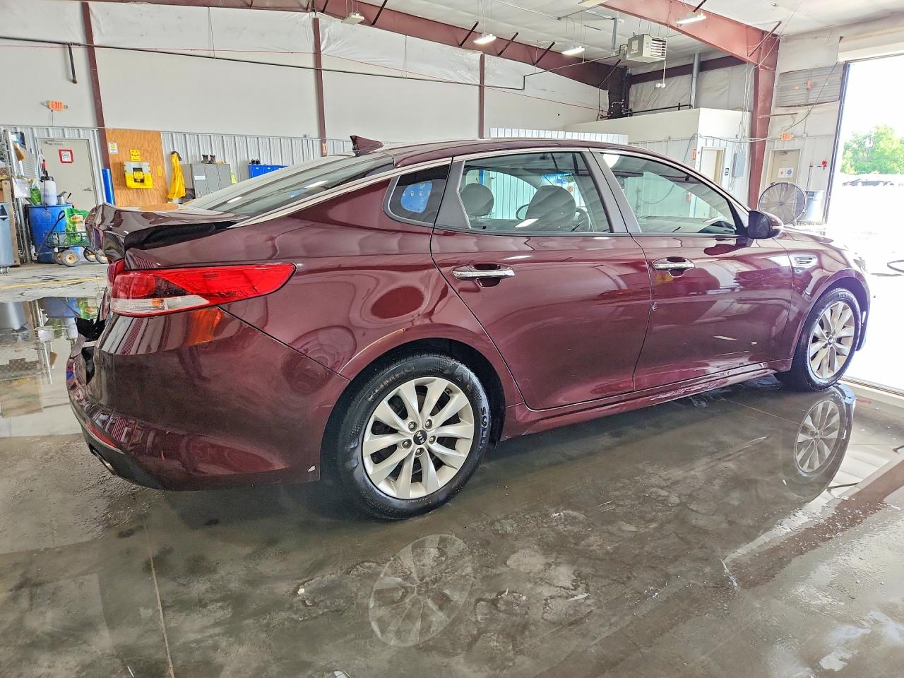 Kia Optima Lx