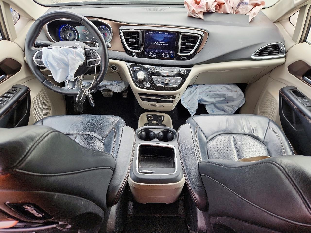 Chrysler Pacifica Touring L Plus