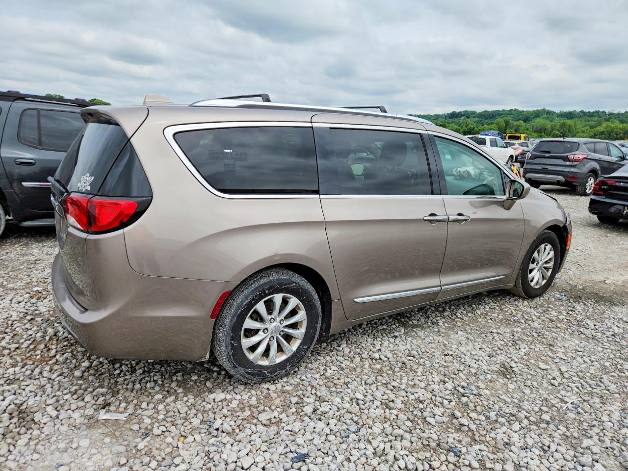 Chrysler Pacifica Touring L Plus