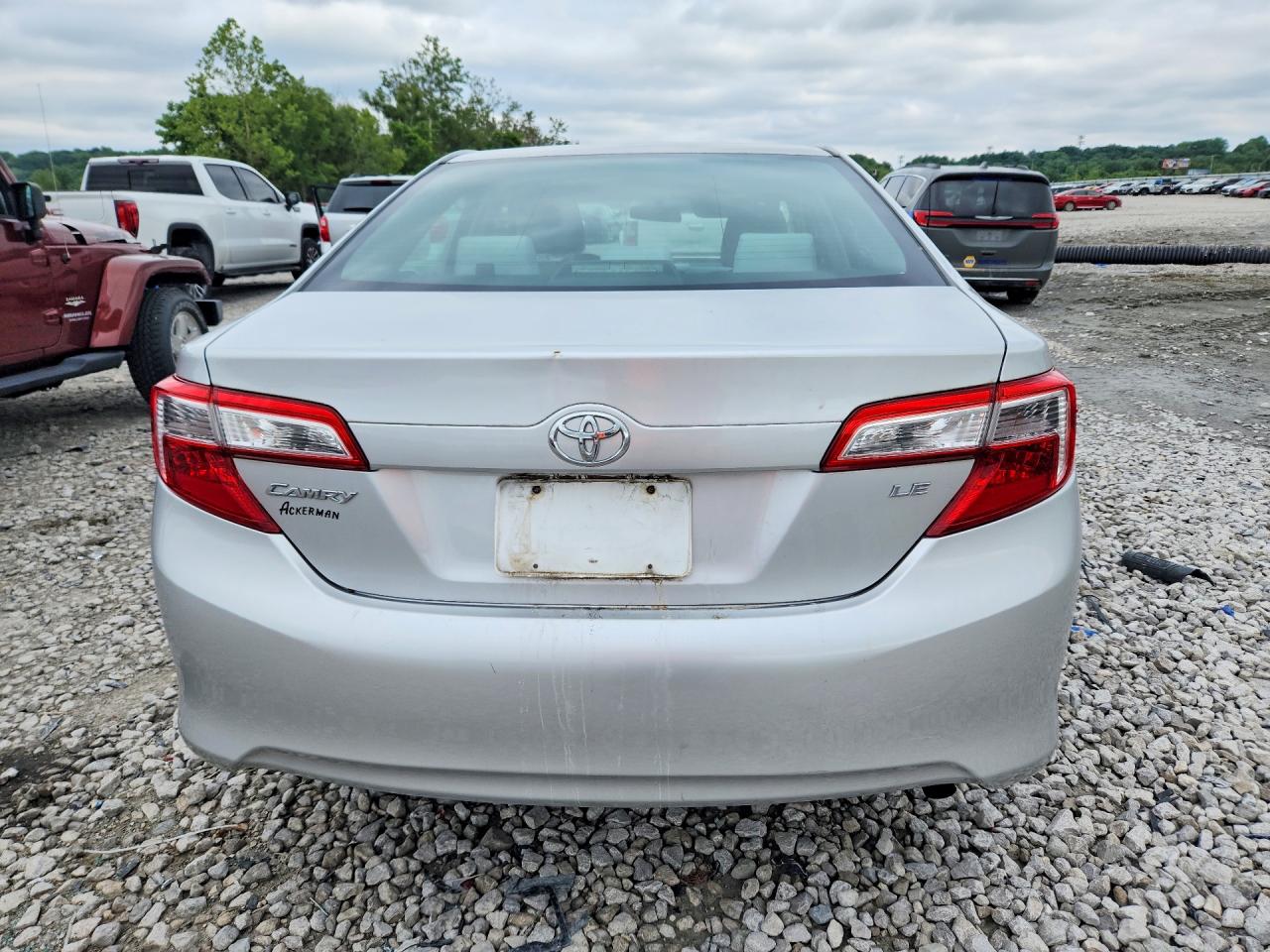 Toyota Camry Le