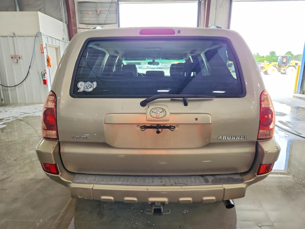 Toyota 4Runner Sr5
