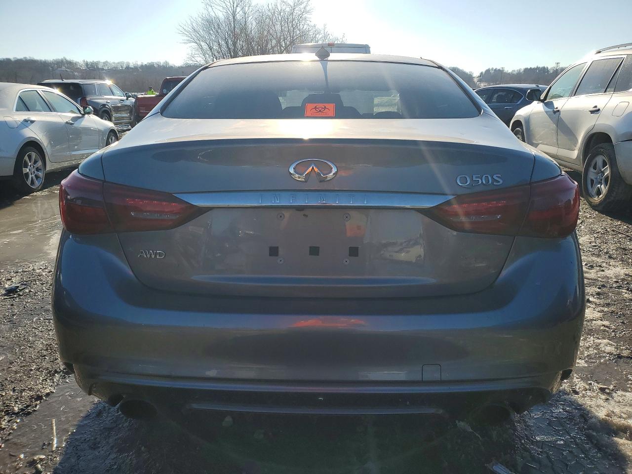 INFINITI Q50 Luxe