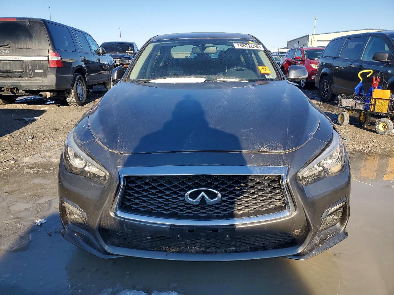 INFINITI Q50 Luxe