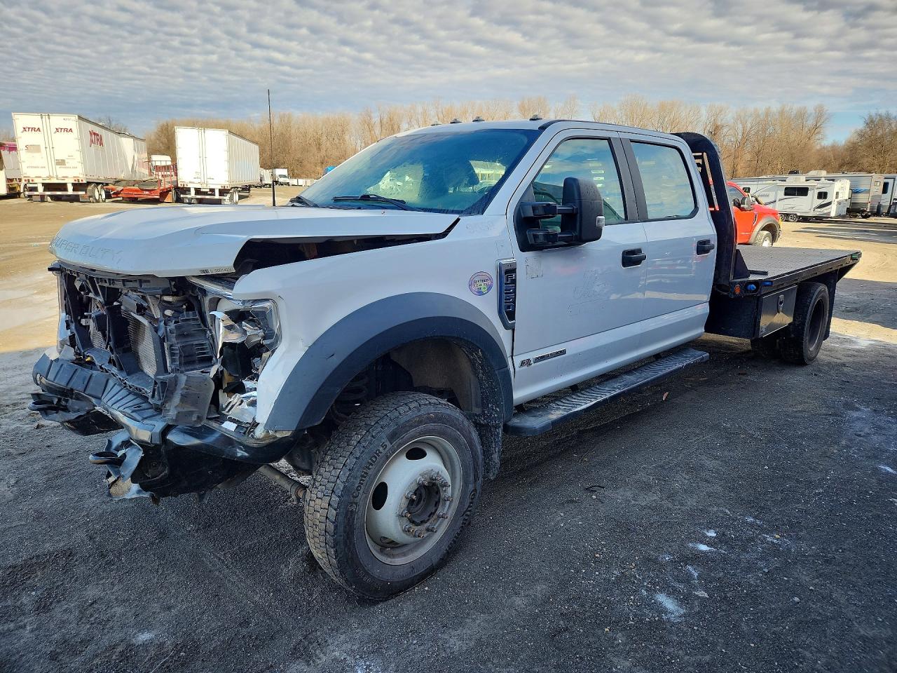 Salvage Ford F-550 Image