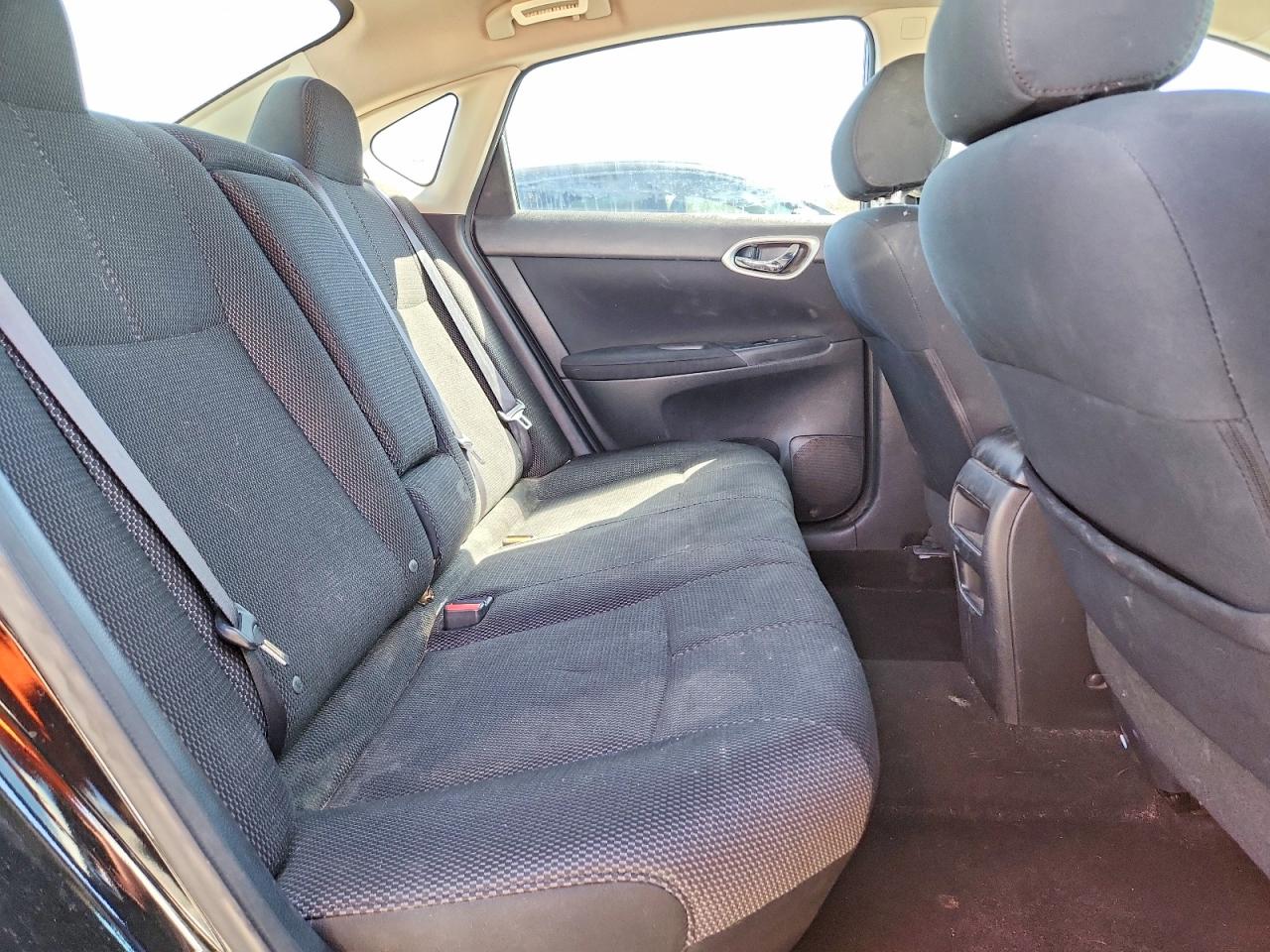 Nissan Sentra S