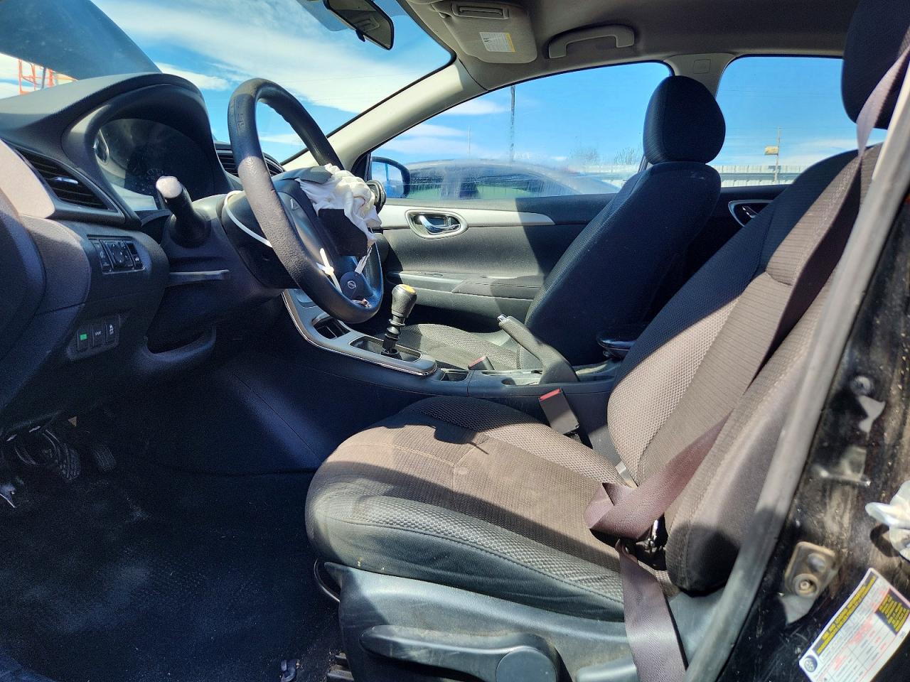 Nissan Sentra S