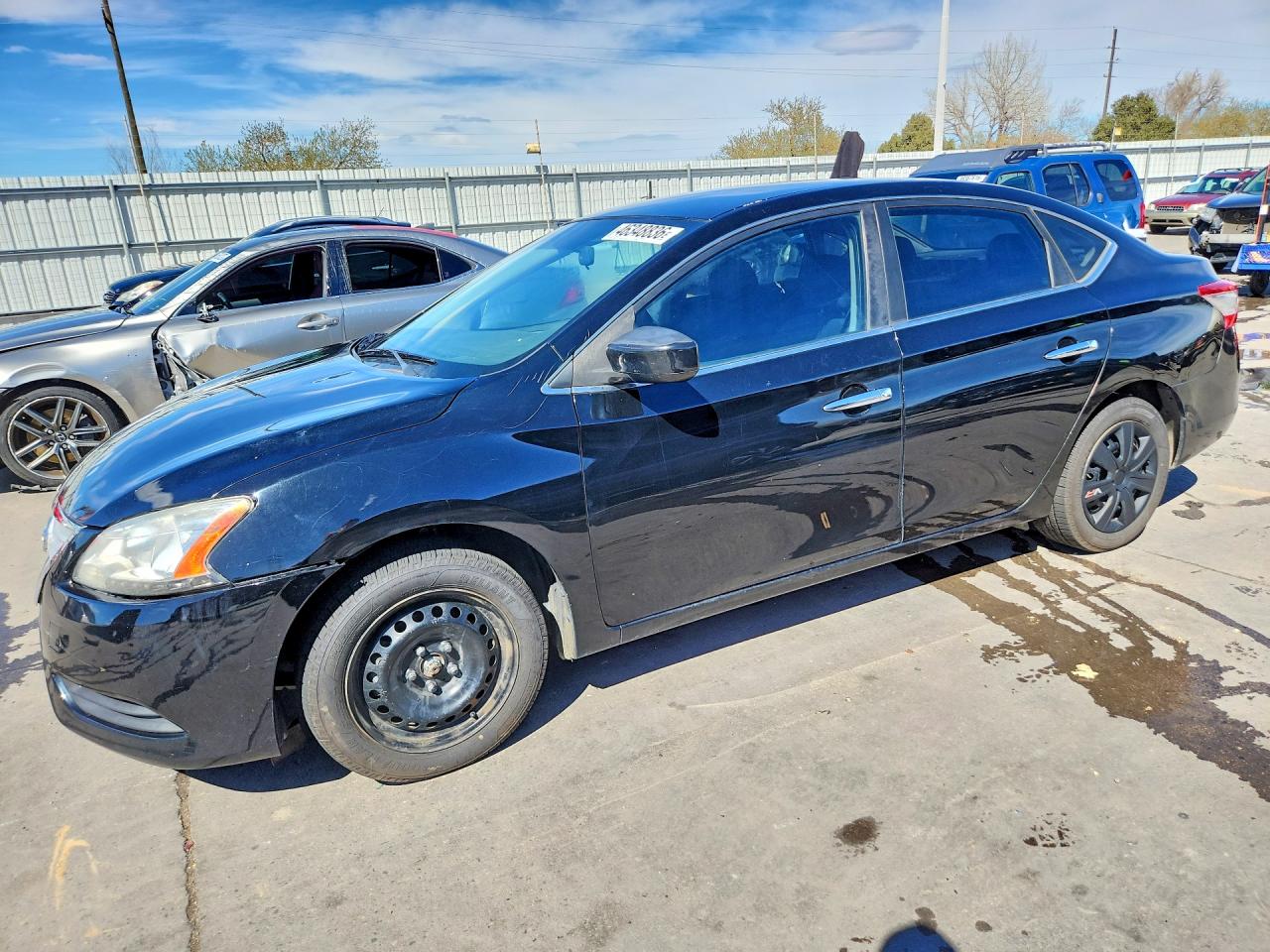Salvage Nissan Sentra Image