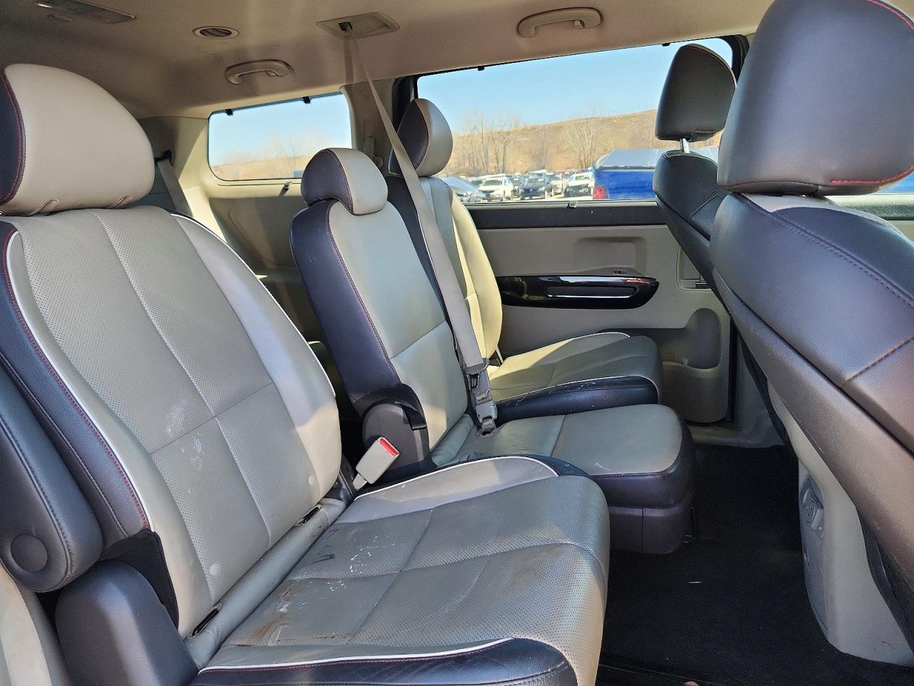 Kia Sedona Sx