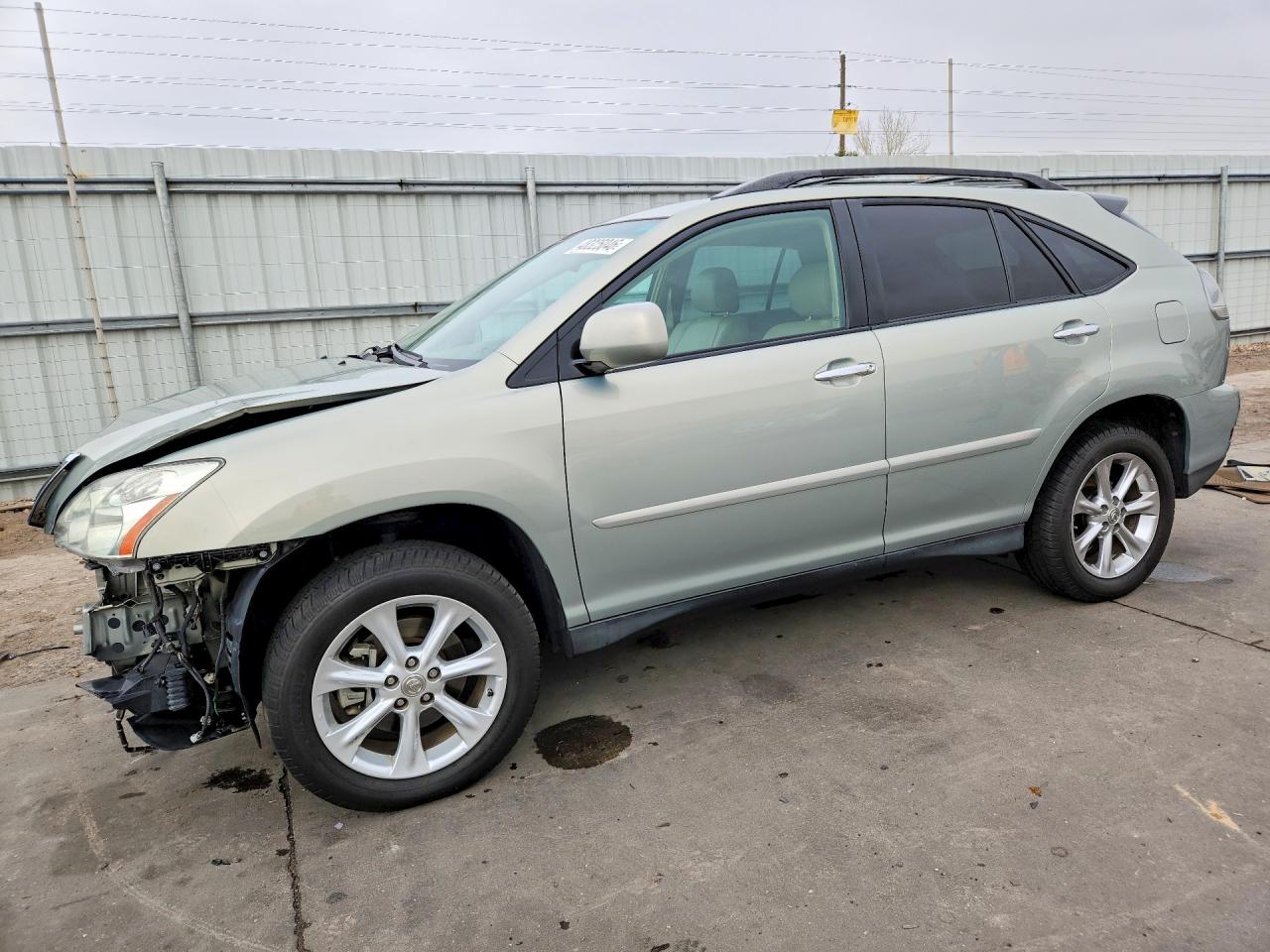 Salvage Lexus RX Image